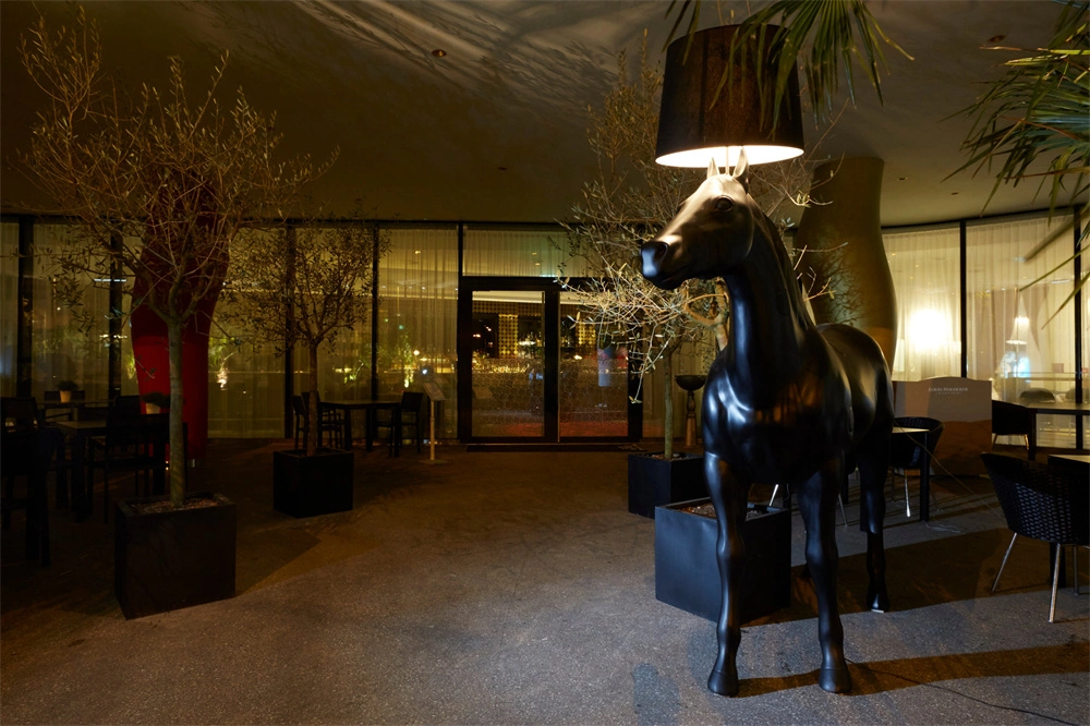 High Quality Nordic Industrial Covered Electric Horse Modern Vertical Floor Lamp with Light Black Decoration